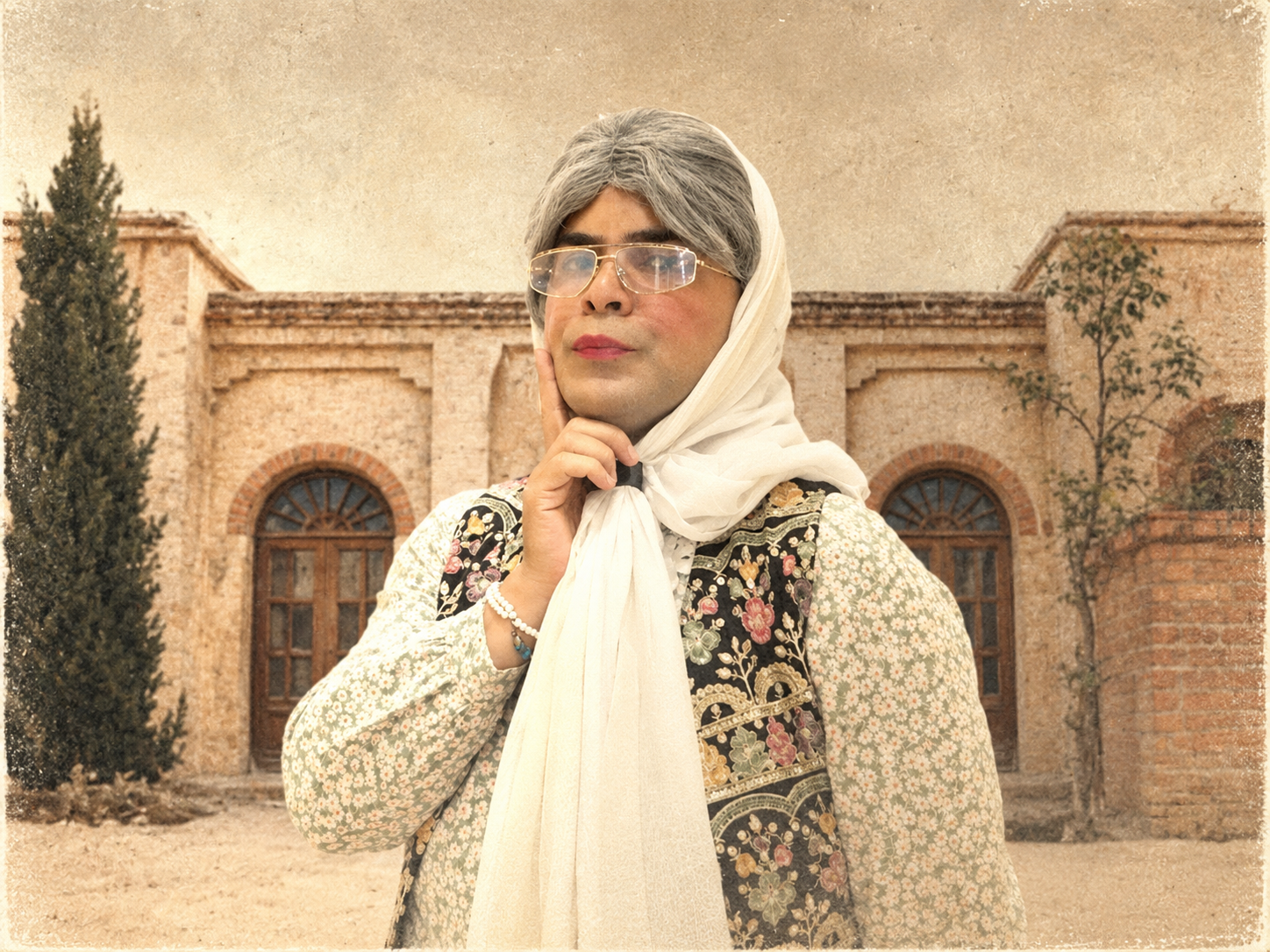 نمایش کمدی “عمه در میامی”
